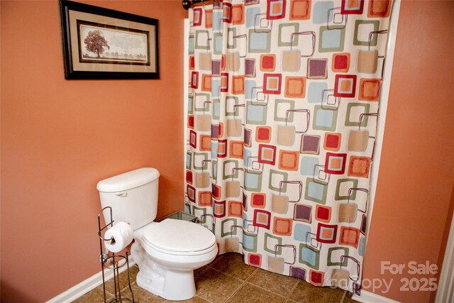 171 Shores Way, Boone, NC 28607 - bathroom featuring toilet, tile patterned flooring, and a shower with curtain
