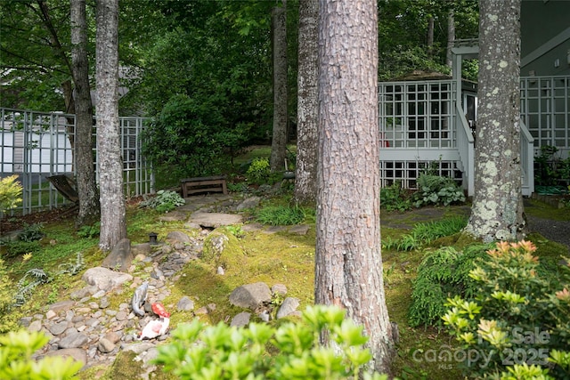 7 White Palmer Ct, Biltmore Lake, NC 28715 - view of yard