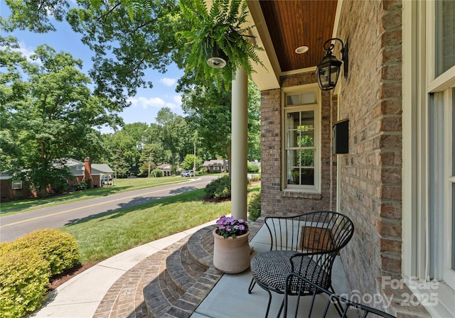 901 Hartford Ave, Charlotte, NC 28209 - porch with a lawn
