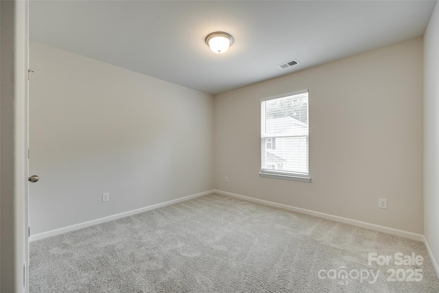 463 W Barr St, Lancaster, SC 29720 - carpeted empty room with baseboards