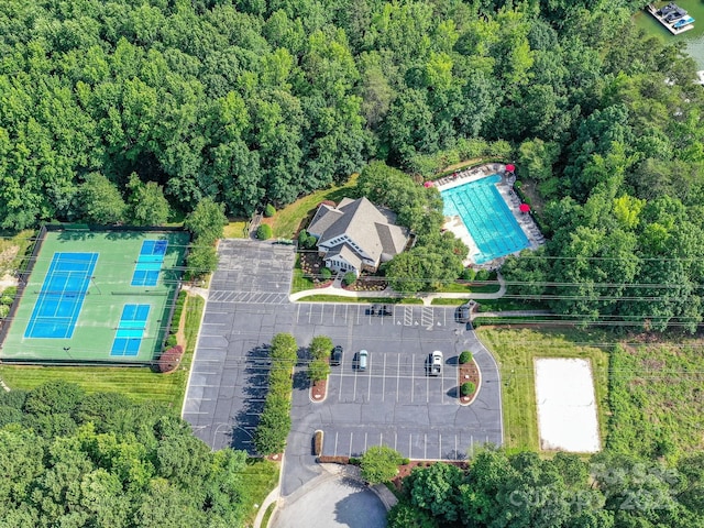 105 Beech Bluff Dr, Mount Holly, NC 28120 - bird's eye view of a pool