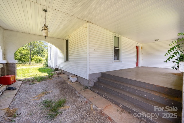 1637 N College Ave, Newton, NC 28658 - view of covered porch