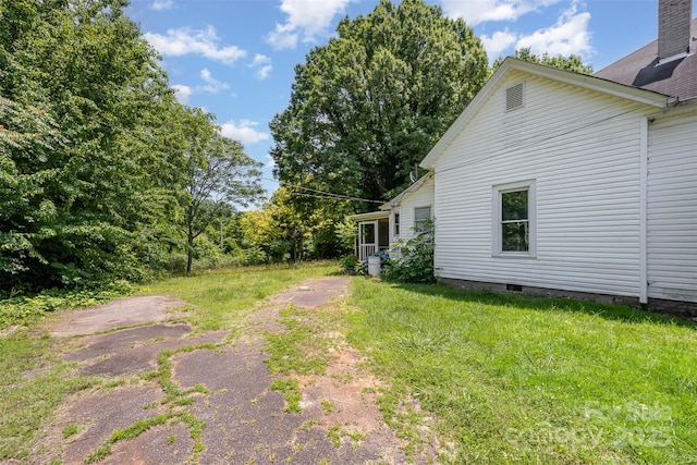 1637 N College Ave, Newton, NC 28658 - view of grassy yard