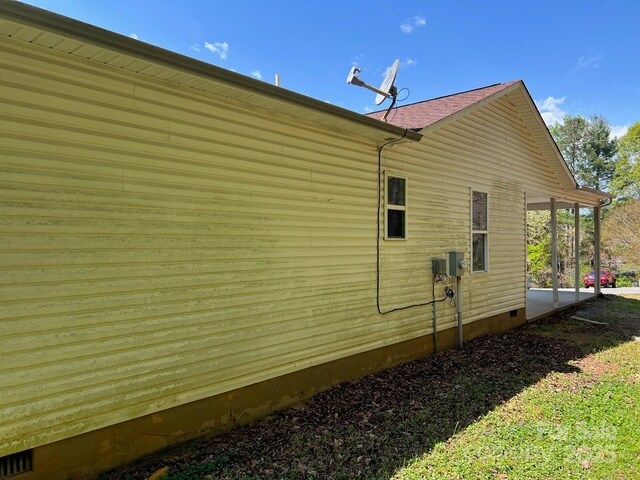 22 Congress St, Granite Falls, NC 28630 - view of side of property with crawl space