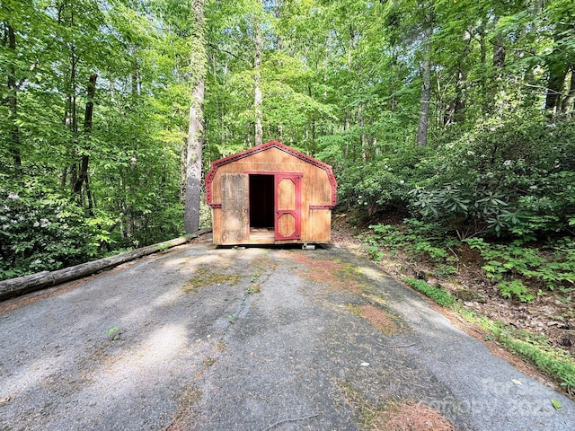 471 Highlands View Rd, Highlands, NC 28741 - view of shed with a forest view