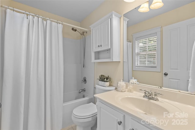 1336 Dobson Dr, Waxhaw, NC 28173 - bathroom with vanity and shower / bathtub combination with curtain