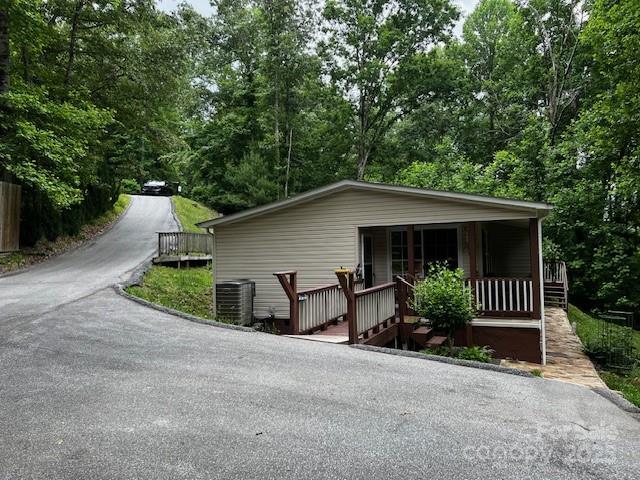 70 Pastoral Way, Hendersonville, NC 28739 - photo 27