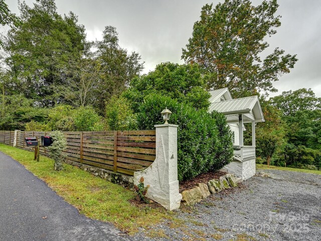 95 Arco Rd, Asheville, NC 28805 - photo 38