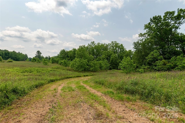 997 Tole Allison Rd, Mills River, NC 28759