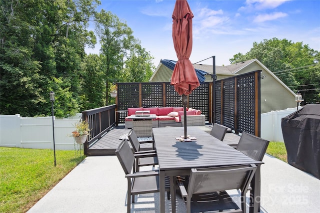 10012 Michael Crossing Dr, Charlotte, NC 28213 - view of patio / terrace with outdoor lounge area and a wooden deck