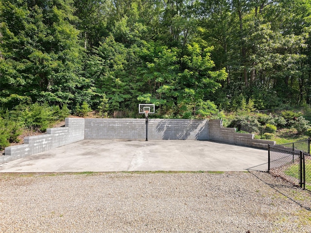 31 Rory Phillips Vw, Candler, NC 28715 - view of patio with basketball court