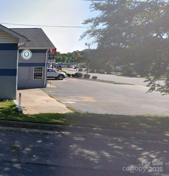 117 Maple St, Jonesville, NC 28642