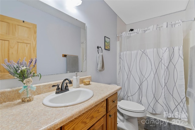 251 Vera Ln, Columbus, NC 28722 - full bath with vanity, toilet, and shower / tub combo with curtain