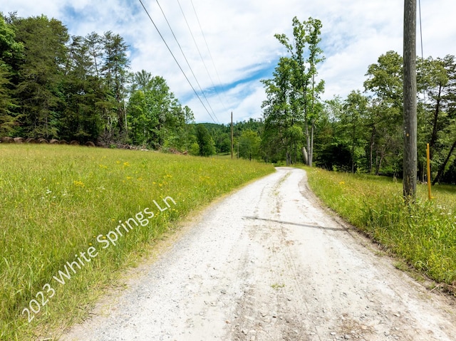 2023 White Springs Ln, Lenoir, NC 28645