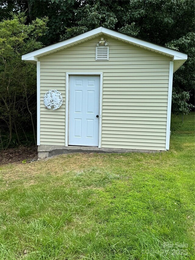 4421 Linwood Rd, Gastonia, NC 28052 - photo 28