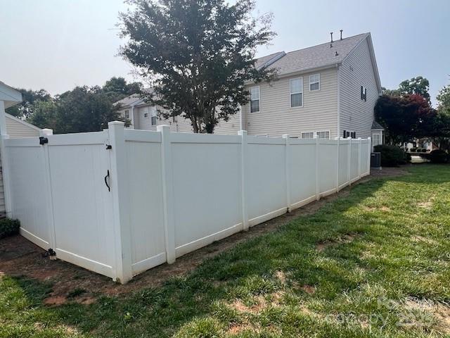 12378 Swan Wings Pl, Huntersville, NC 28078 - view of yard