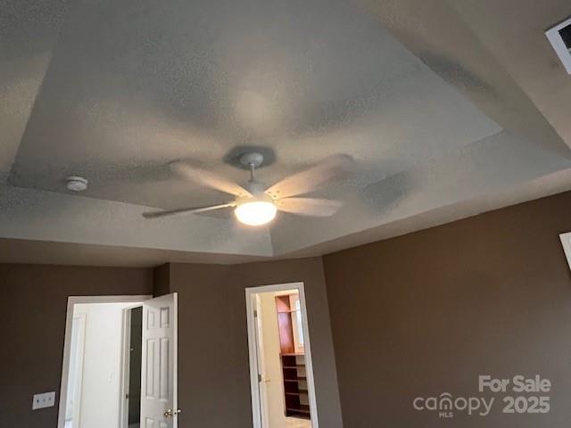 12378 Swan Wings Pl, Huntersville, NC 28078 - detailed view of a ceiling fan and a smoke detector