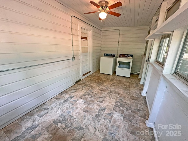 2131 E NC-10 Hwy, Conover, NC 28613 - unfurnished sunroom featuring washer and clothes dryer and ceiling fan