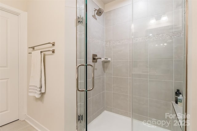 819 Anderson St, Charlotte, NC 28205 - full bath with a stall shower