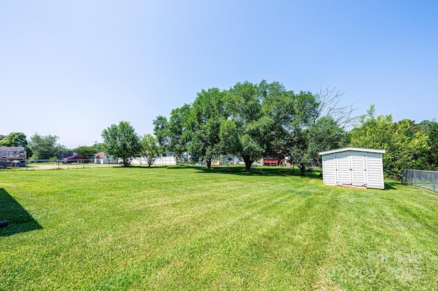 2031 36th St NE, Hickory, NC 28601 - view of yard