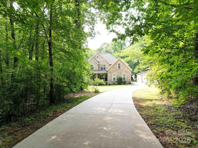 8101 Cane Pointe Ln, Waxhaw, NC 28173 - view of front of property featuring stone siding