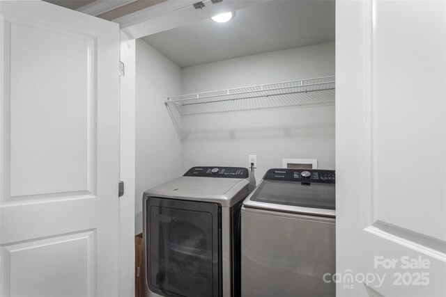 4410 Burgin St, Kannapolis, NC 28081 - laundry area featuring washing machine and dryer