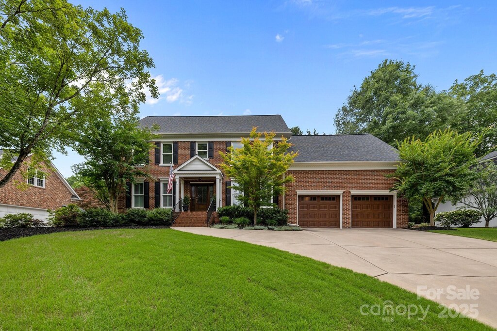 6916 Cameron Glen Dr, Charlotte, NC 28210 - photo 1