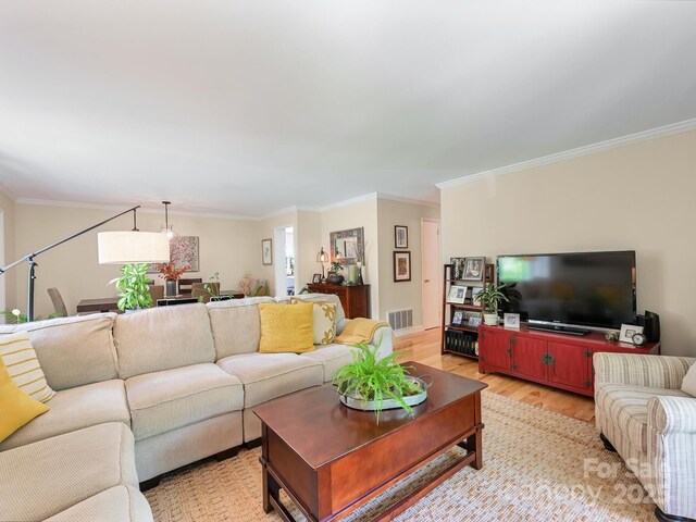 110 Aurora Dr, Asheville, NC 28805 - photo 14