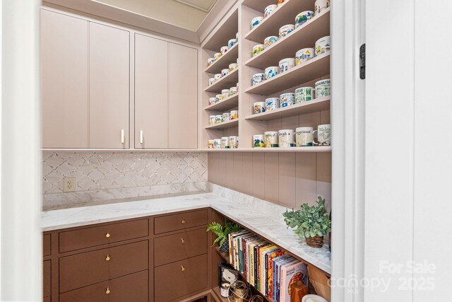 1172 Queens Rd, Charlotte, NC 28207 - view of pantry
