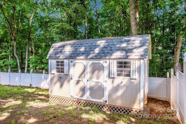 146 Valley Glen Dr, Troutman, NC 28166 - photo 37