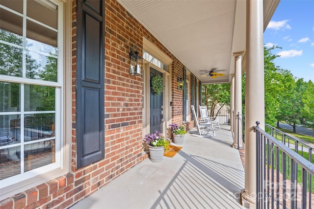 927 Cove Point Ln, Tega Cay, SC 29708 - photo 2