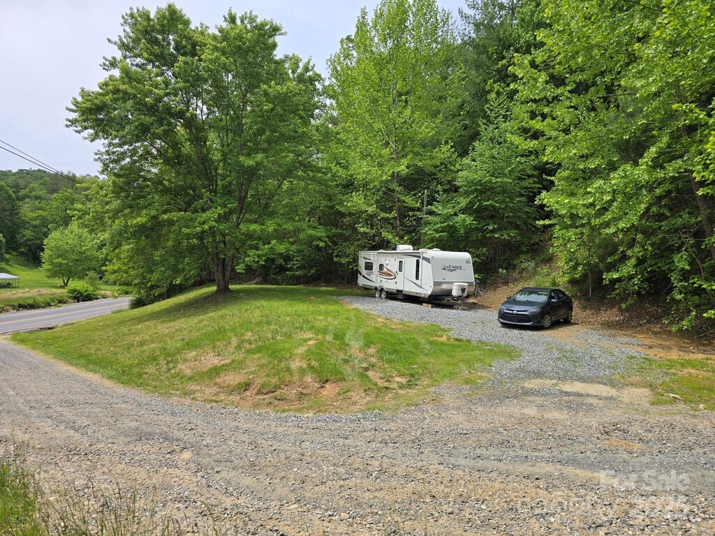 71 Banks Creek Rd, Burnsville, NC 28714 - photo 1