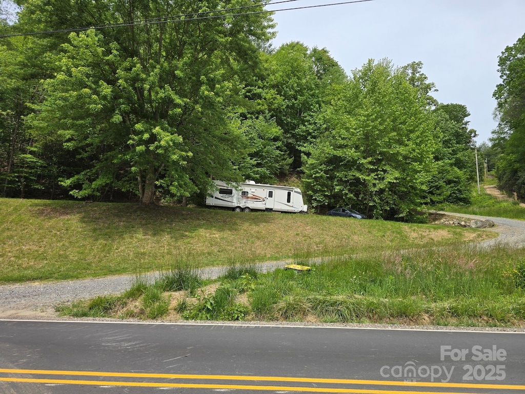 71 Banks Creek Rd, Burnsville, NC 28714 - photo 2