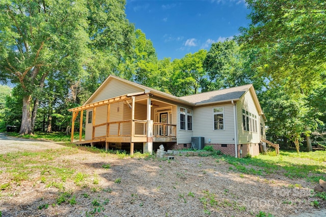 3333 Roberta Rd, Concord, NC 28027 - view of front of property with crawl space, a ceiling fan, a deck, and a shingled roof
