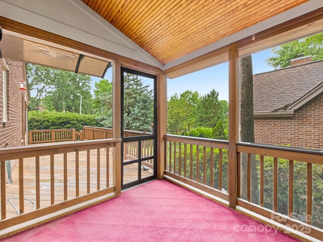 5104 Top Seed Ct, Charlotte, NC 28226 - unfurnished sunroom with vaulted ceiling