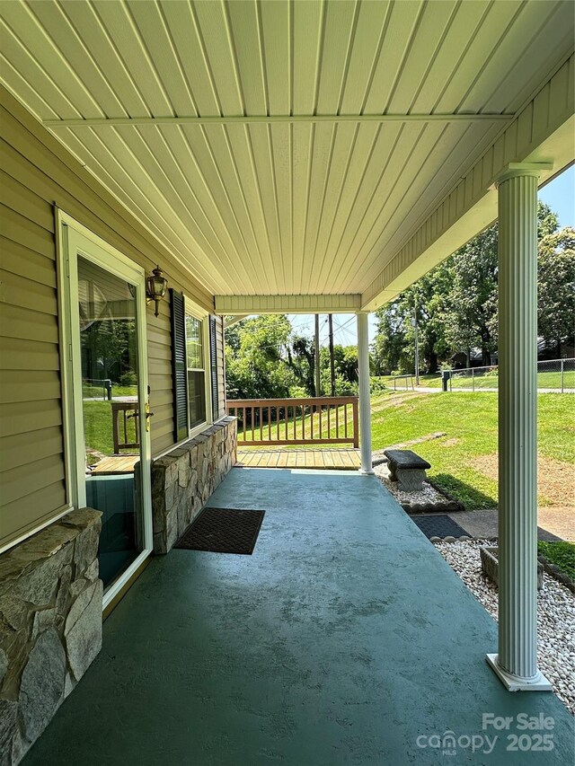 820 NE Seehorn St NE, Lenoir, NC 28645 - covered porch featuring a lawn