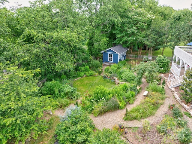 7 Mill Stone Dr, Asheville, NC 28803 - view of yard with an outdoor structure