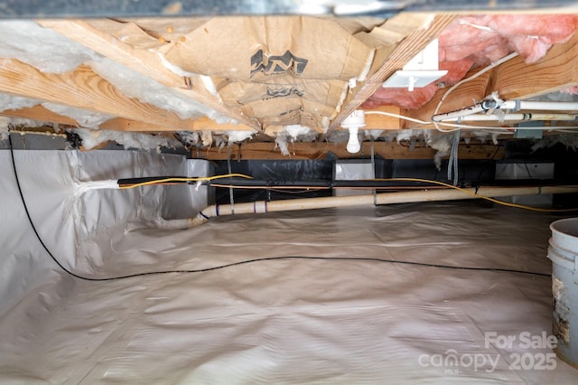 178 Susanna Cove Rd, Mars Hill, NC 28754 - below grade area with crawl space