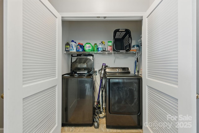 158 Snead Rd, Fort Mill, SC 29715 - laundry room with washer and dryer