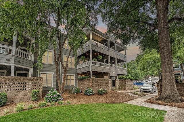 433-68 W 8th St, Charlotte, NC 28202 - photo 2
