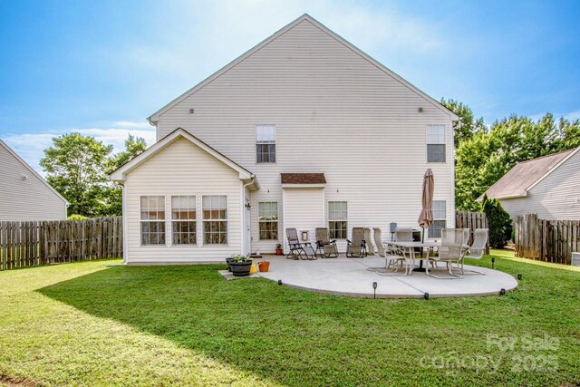 107 Golden Valley Dr, Mooresville, NC 28115 - back of property with a patio