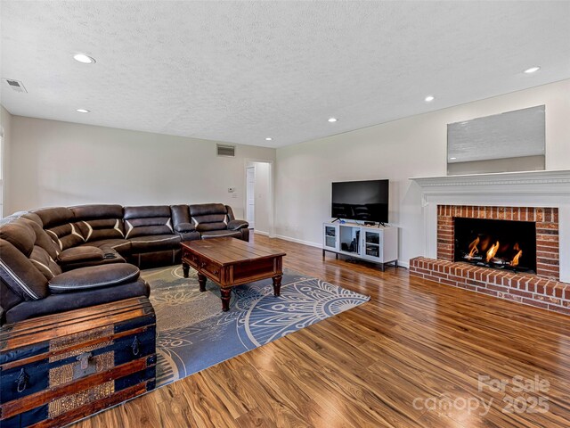 410 Golf View Condo Ln Unit 2D, Hendersonville, NC 28739 - photo 3