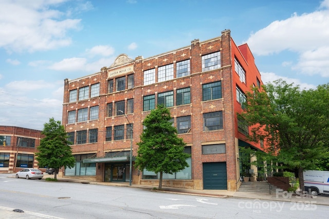 100 Coxe Ave Unit 309, Asheville, NC 28801 - photo 2