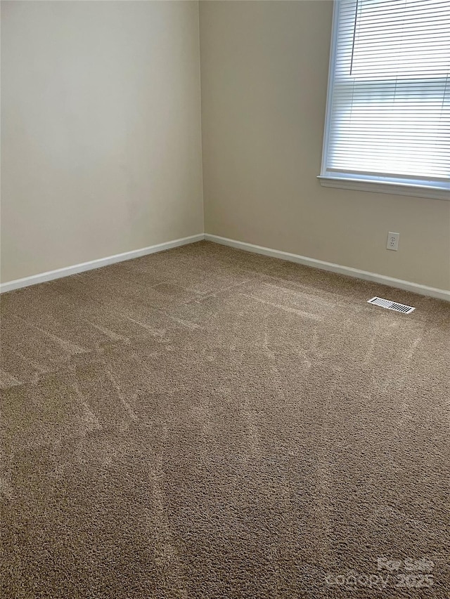 218 Hardin Cir, Grover, NC 28073 - carpeted empty room with baseboards
