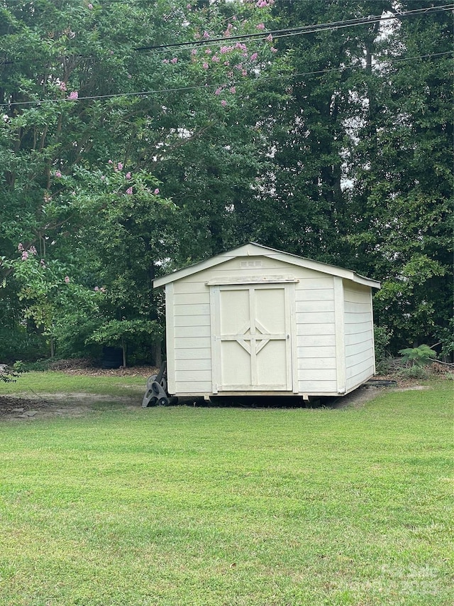 218 Hardin Cir, Grover, NC 28073 - view of shed featuring view of scattered trees