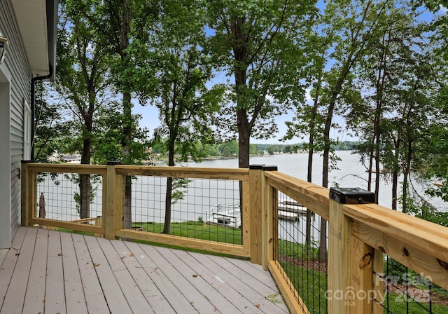 5075 Lakeview Cir, Sherrills Ford, NC 28673 - deck featuring a water view