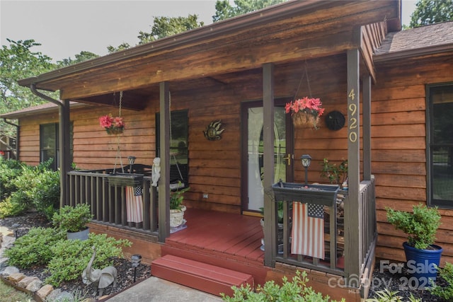 4920 Surfwood Dr, Sherrills Ford, NC 28673 - entrance to property featuring a porch
