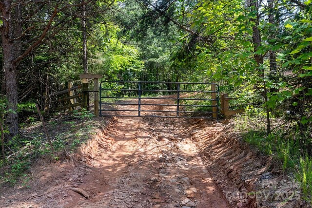 99999 Mason Rd, Ellenboro, NC 28040
