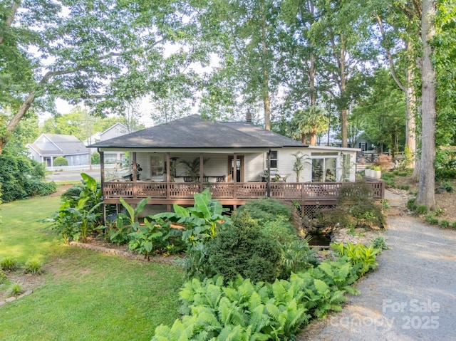 7901 Bud Henderson Rd, Huntersville, NC 28078 - view of front facade with a deck