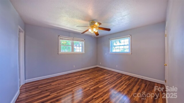 920 Thomas St, Statesville, NC 28677 - photo 35
